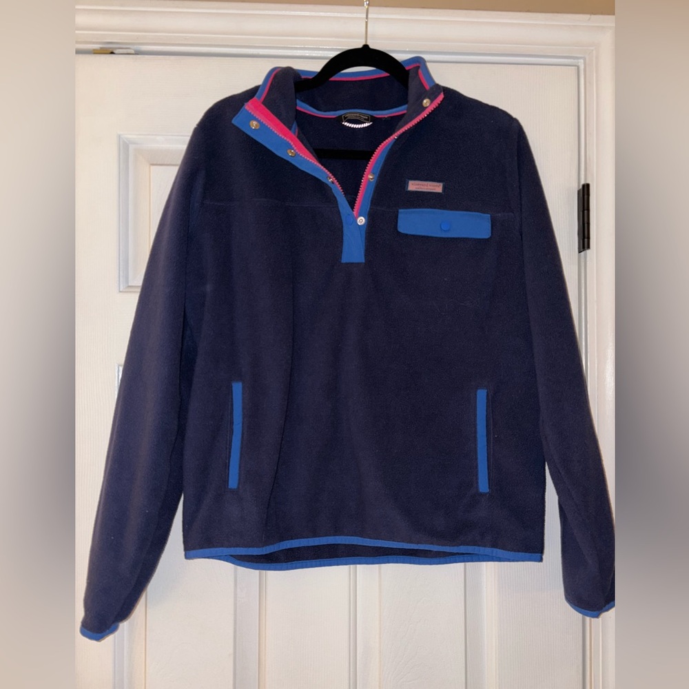 Vineyard Vines Pullover size L